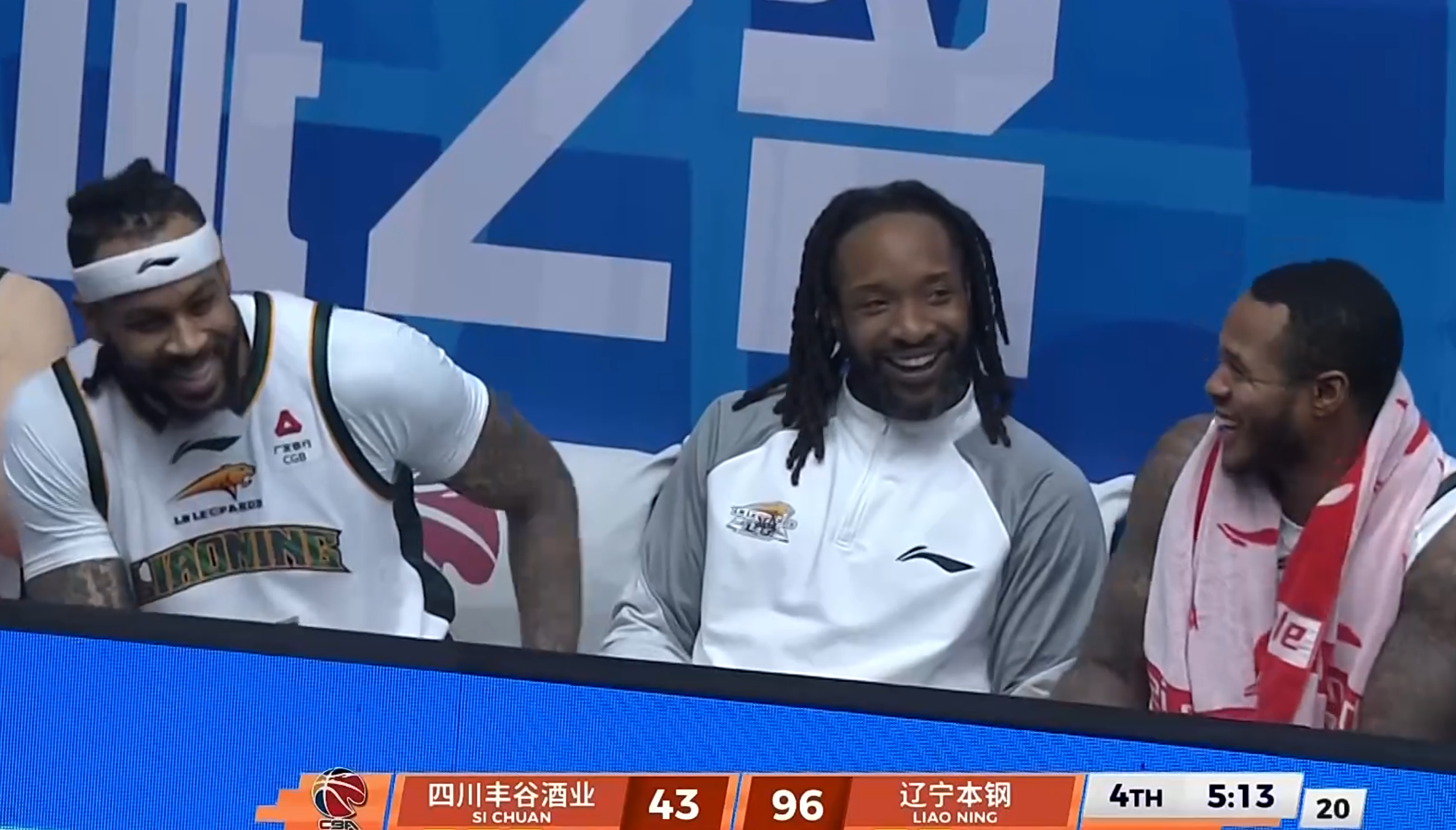 多多28下载-5大数据赛季最高！辽篮每个人脸上都挂满笑容，这是在演杨鸣吗？